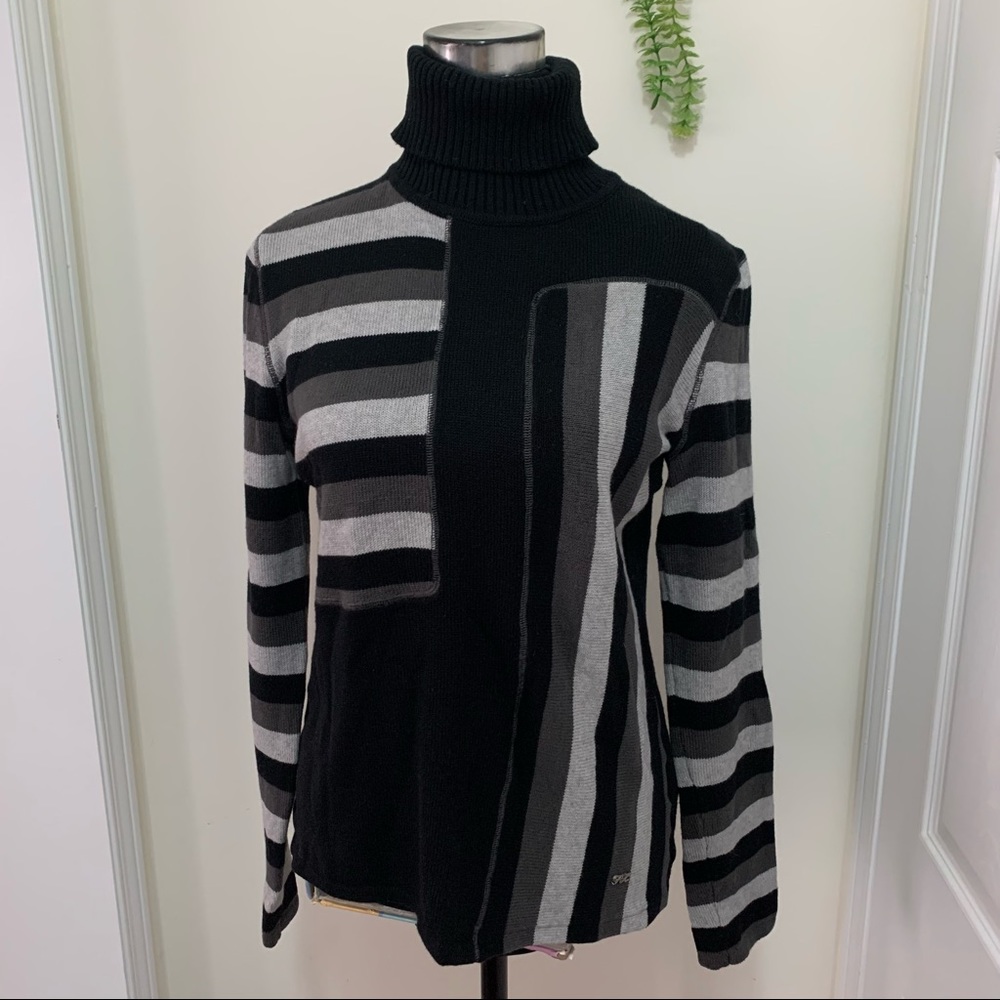 Point Zero Stripes Turtleneck knit Sweater Top